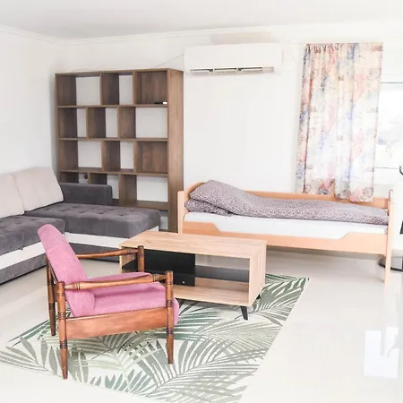 Vocnjak Appartement Sivac