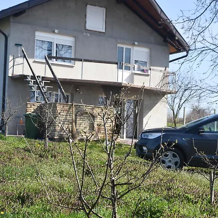 Vocnjak Apartment *